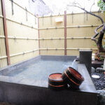 須崎旅館の露天風呂